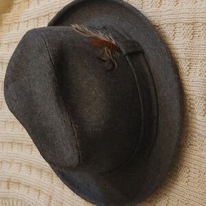 Gray Fedora 7 3/8